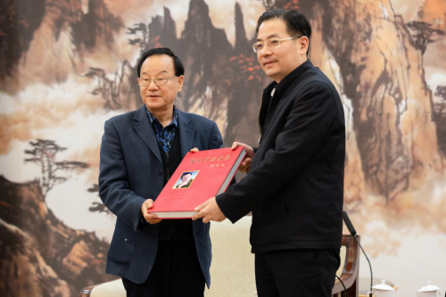 无锡市高新区与广东国泰军安 签订《高端军用装备制造项目》合作协议