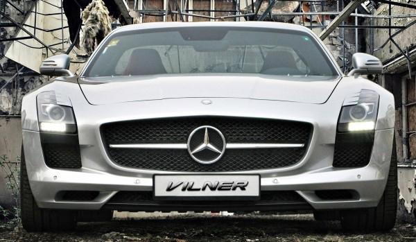 昆明网友问：奔驰sls改装内饰欧洲艺术家Vilner含蓄改装奔驰SLS原因还有哪些？